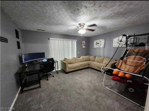 1573 E 337th Street Eastlake OH 44095