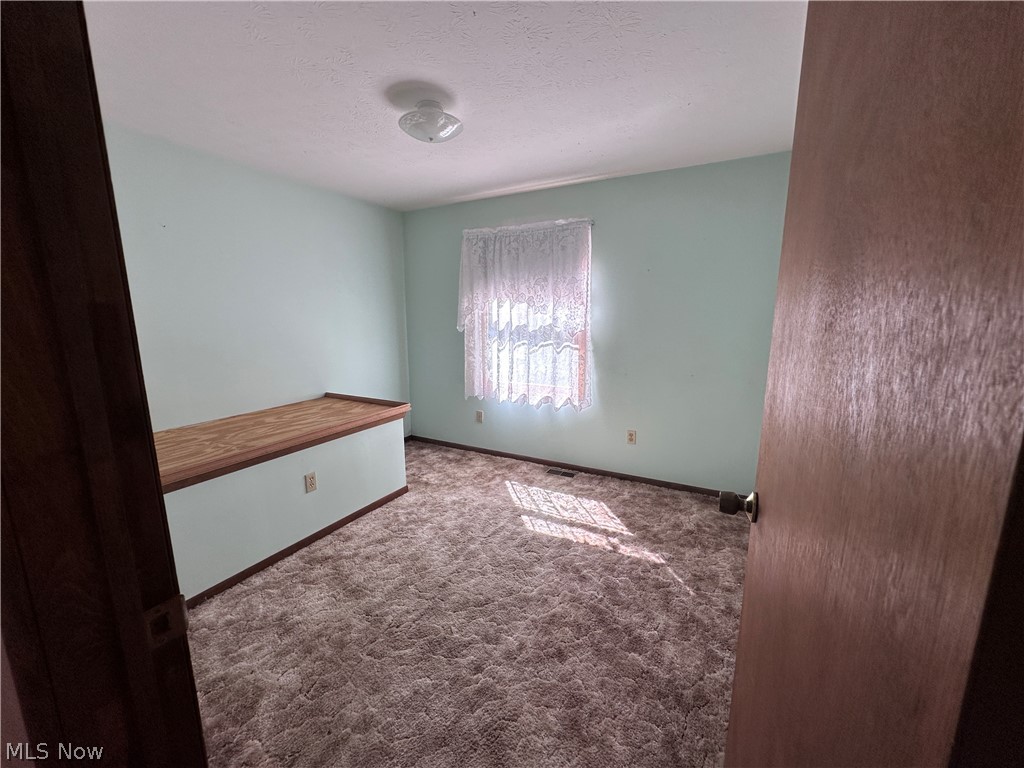 7193 Woodard Road Andover OH 44003