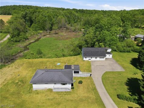 8733 State Route 44 Ravenna OH 44266