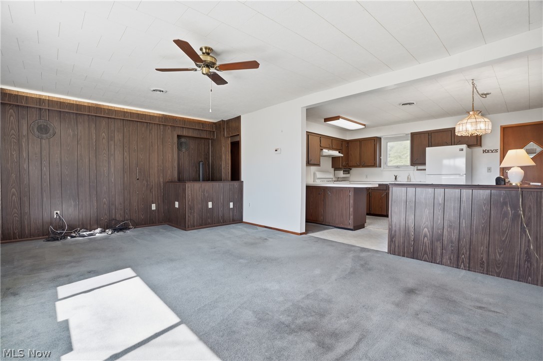 8733 State Route 44 Ravenna OH 44266