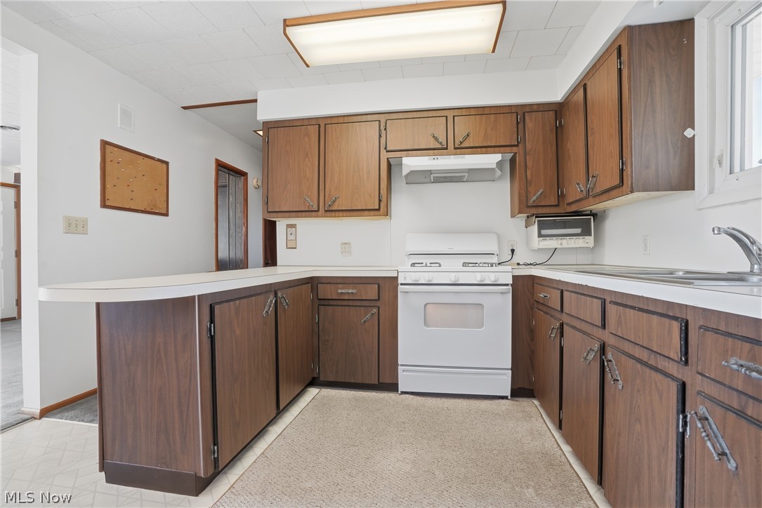 8733 State Route 44 Ravenna OH 44266