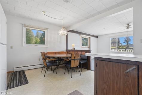8733 State Route 44 Ravenna OH 44266