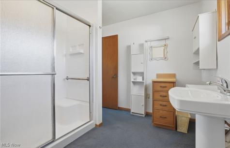 8733 State Route 44 Ravenna OH 44266