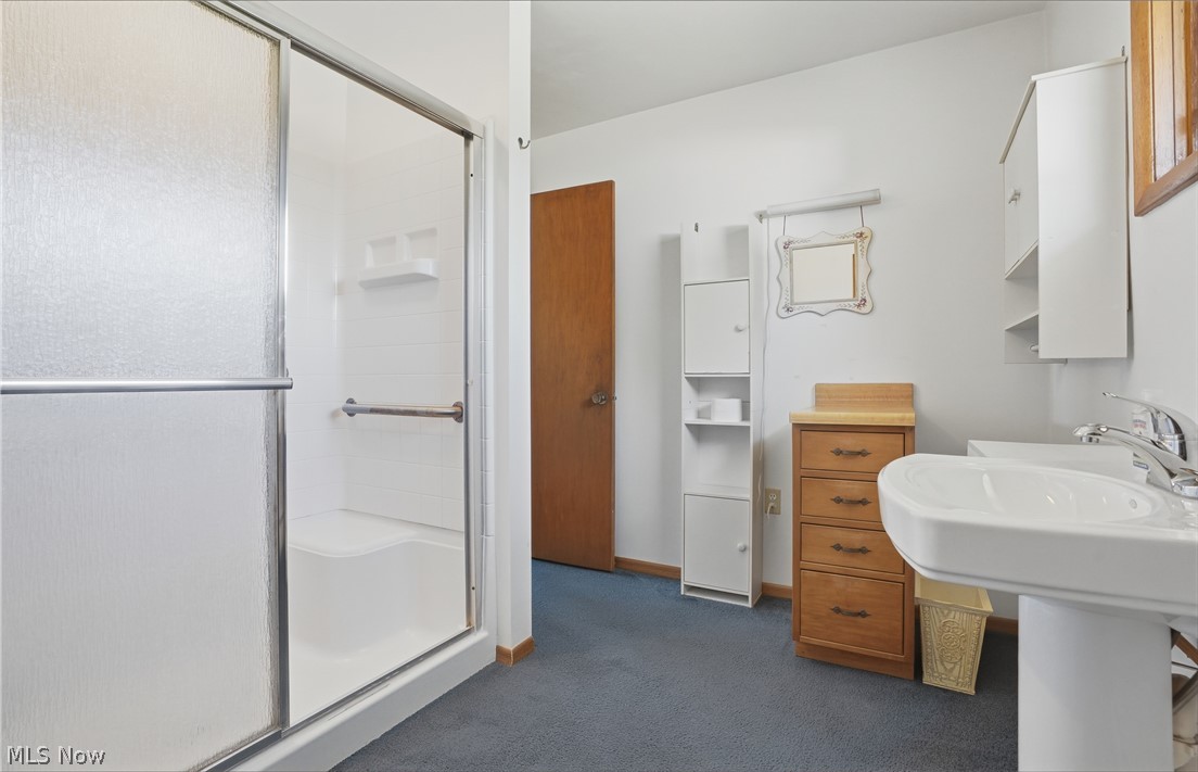 8733 State Route 44 Ravenna OH 44266