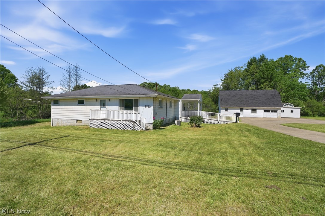 8733 State Route 44 Ravenna OH 44266