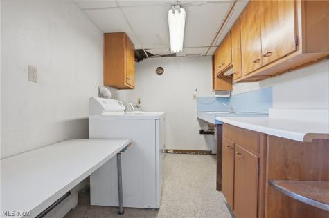 8733 State Route 44 Ravenna OH 44266