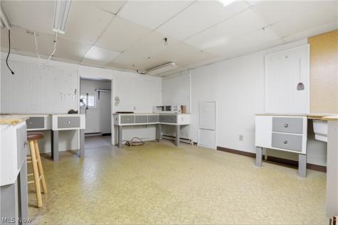 8733 State Route 44 Ravenna OH 44266