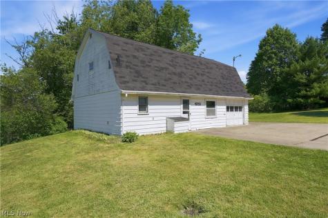 8733 State Route 44 Ravenna OH 44266