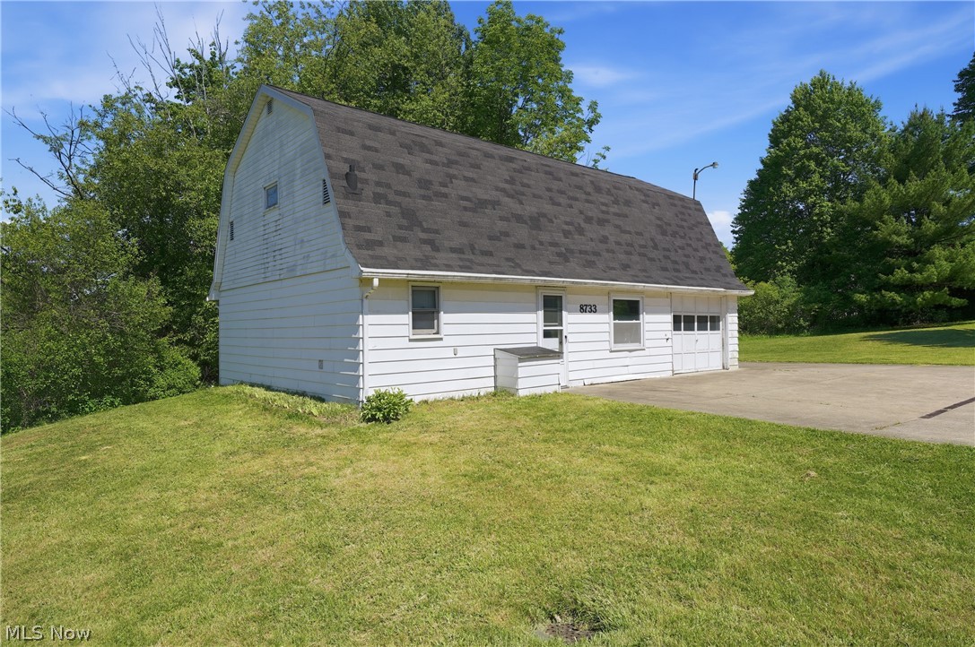 8733 State Route 44 Ravenna OH 44266