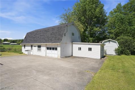 8733 State Route 44 Ravenna OH 44266