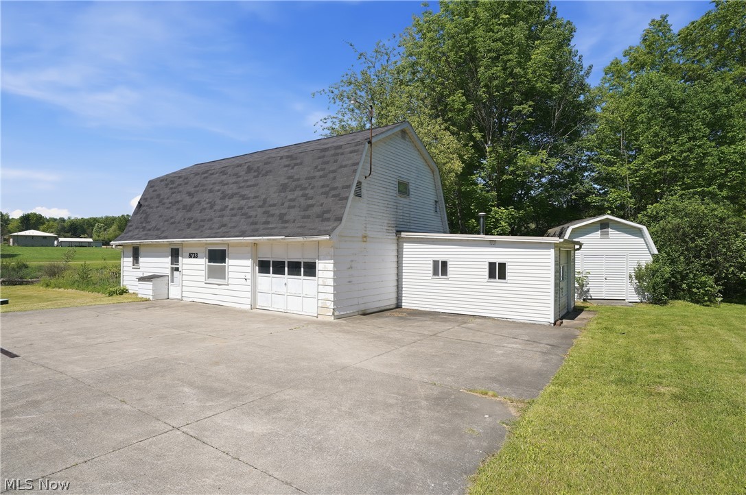 8733 State Route 44 Ravenna OH 44266