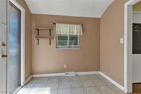 23954 Maple Ridge Road North Olmsted OH 44070
