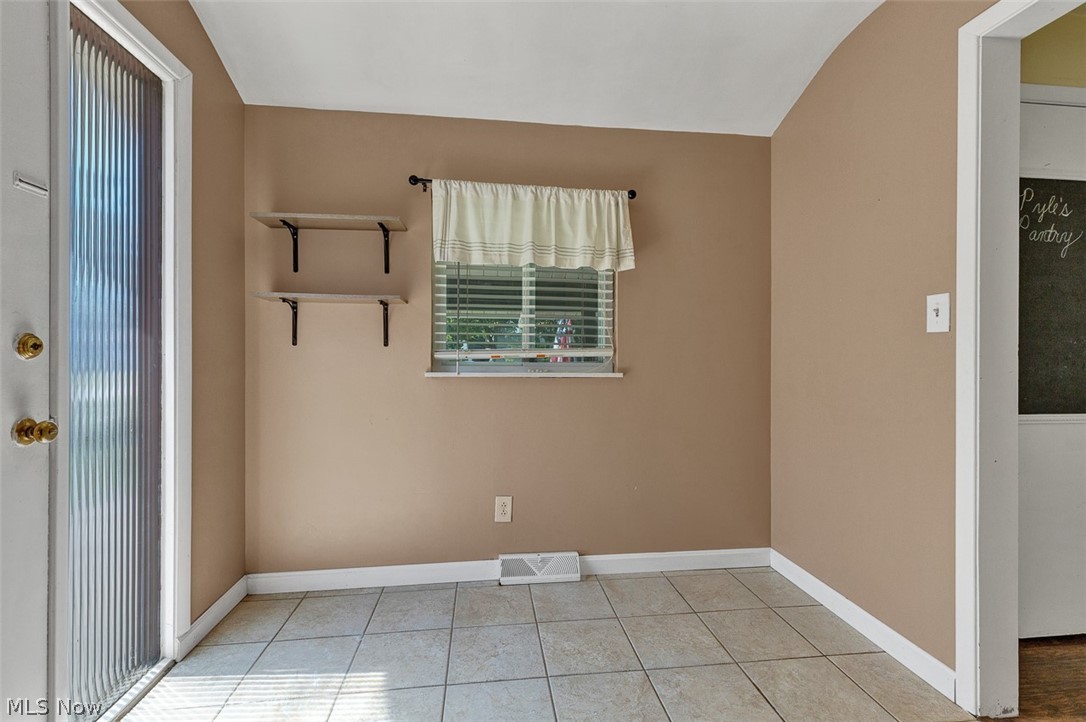 23954 Maple Ridge Road North Olmsted OH 44070