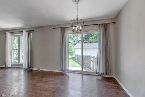 23954 Maple Ridge Road North Olmsted OH 44070