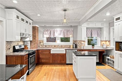 285 Argyle Road Rocky River OH 44116
