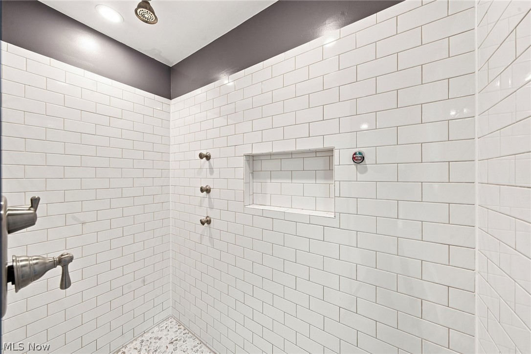 285 Argyle Road Rocky River OH 44116