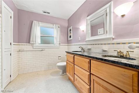 285 Argyle Road Rocky River OH 44116