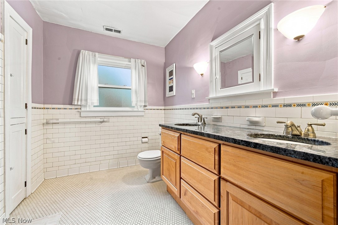 285 Argyle Road Rocky River OH 44116