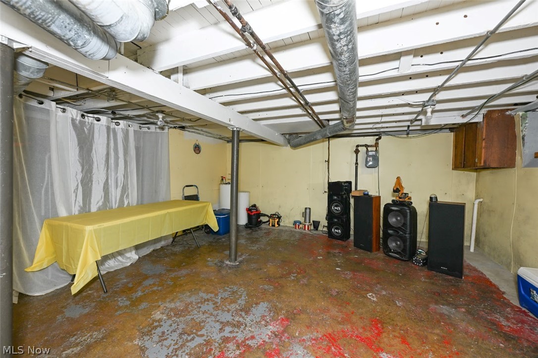 4049 Marvin Avenue Cleveland OH 44109