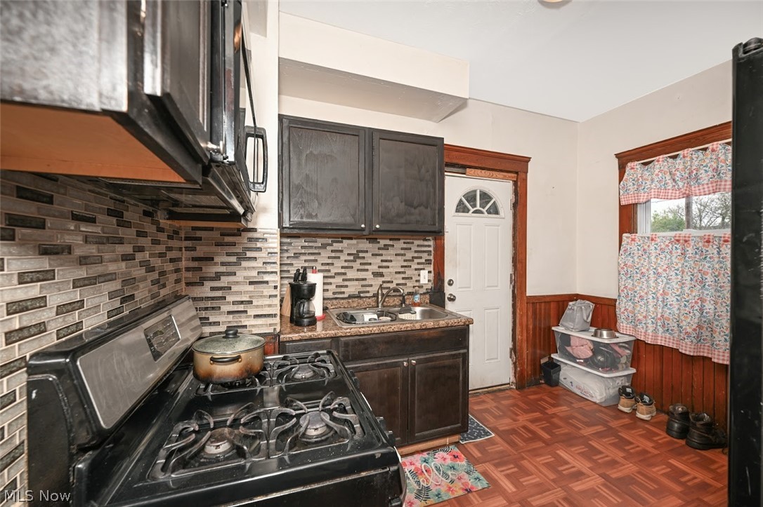 4049 Marvin Avenue Cleveland OH 44109