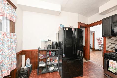 4049 Marvin Avenue Cleveland OH 44109