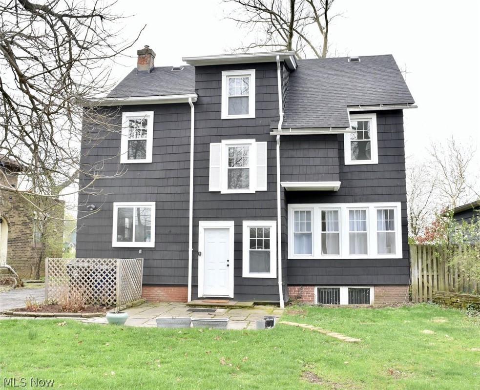 3181 Scarborough Road Cleveland OH 44118