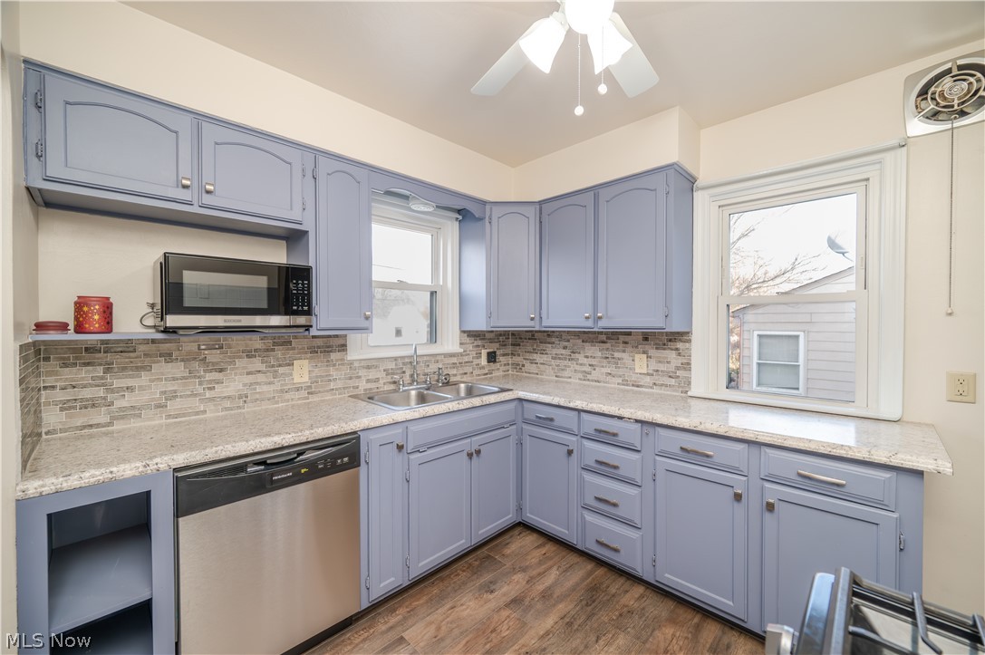 60 Renee Drive Struthers OH 44471