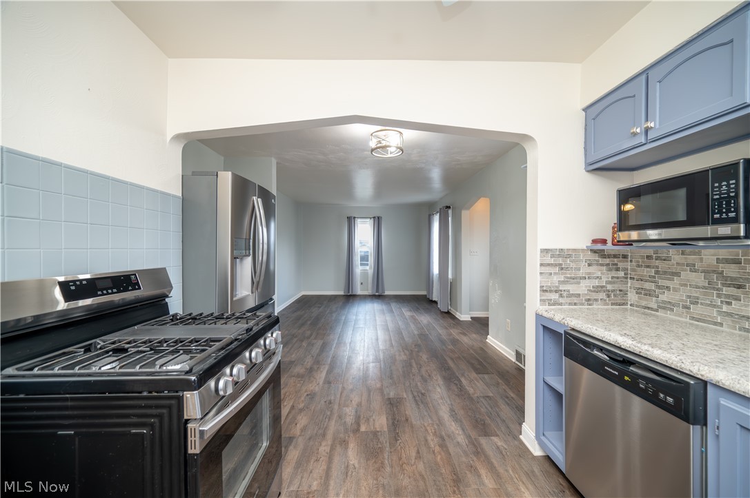 60 Renee Drive Struthers OH 44471