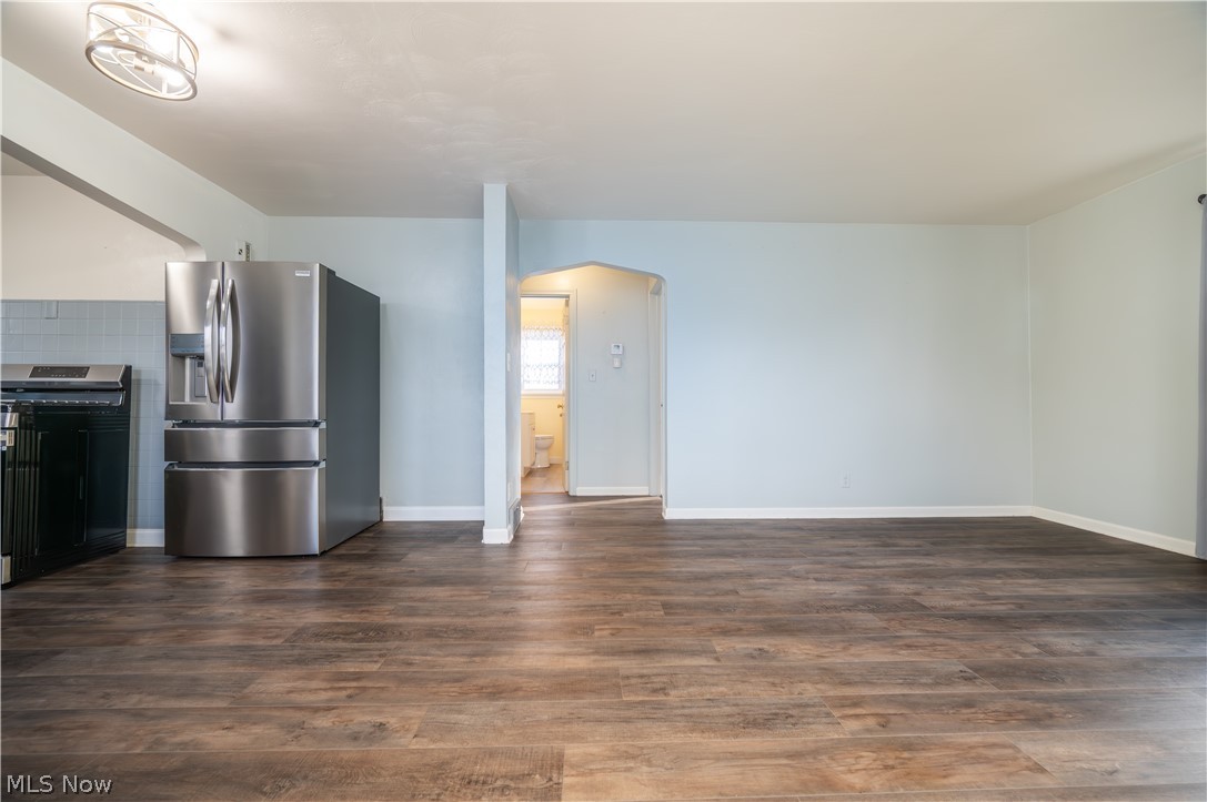 60 Renee Drive Struthers OH 44471