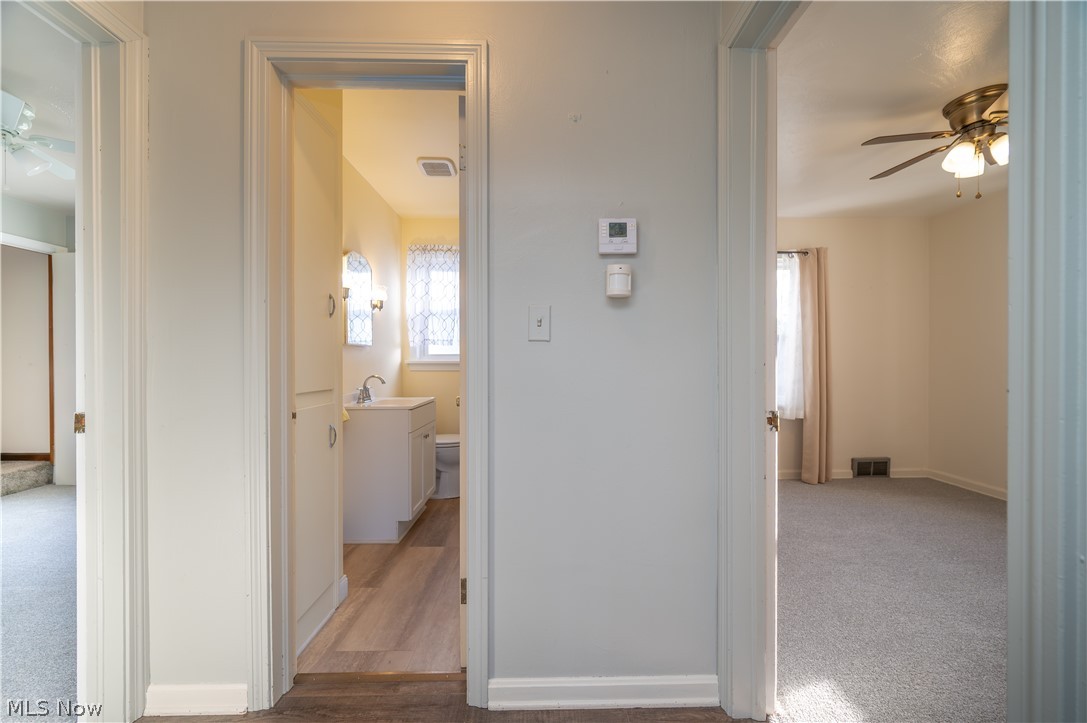 60 Renee Drive Struthers OH 44471