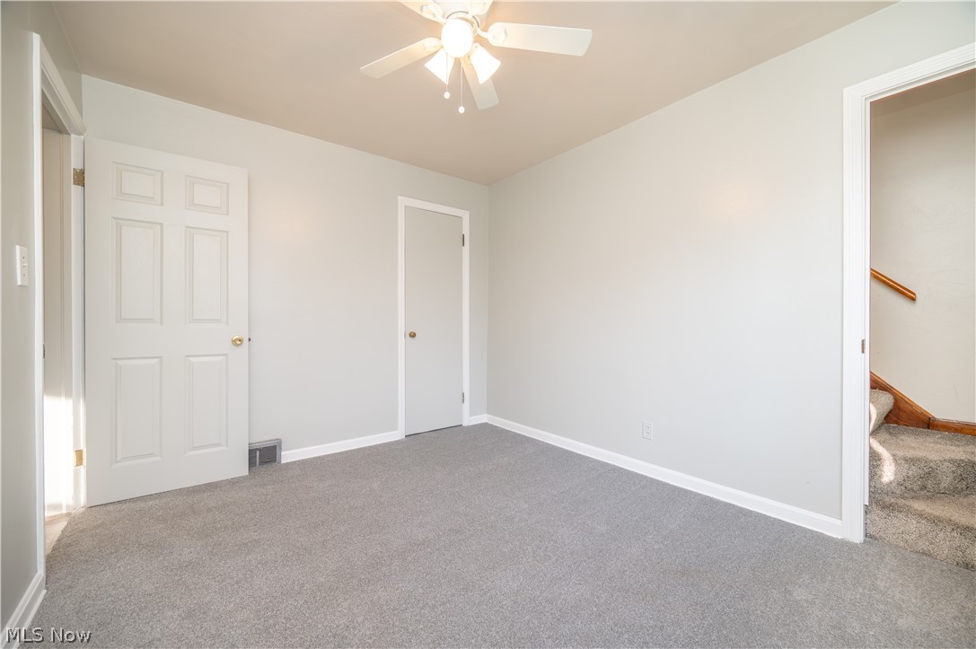 60 Renee Drive Struthers OH 44471