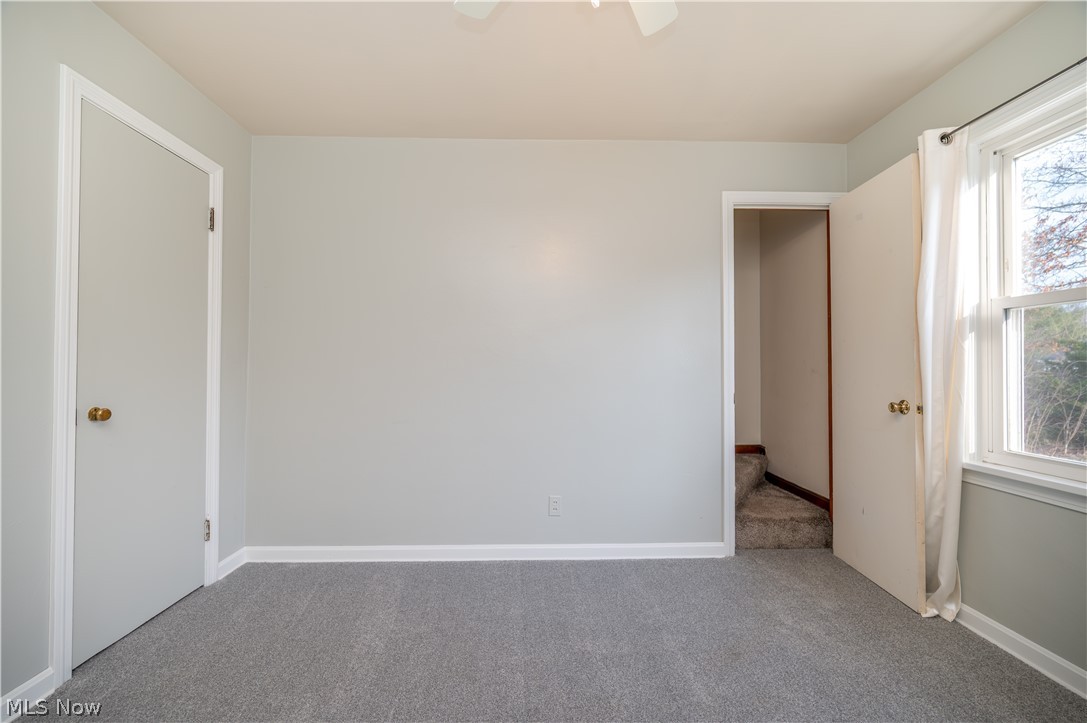60 Renee Drive Struthers OH 44471