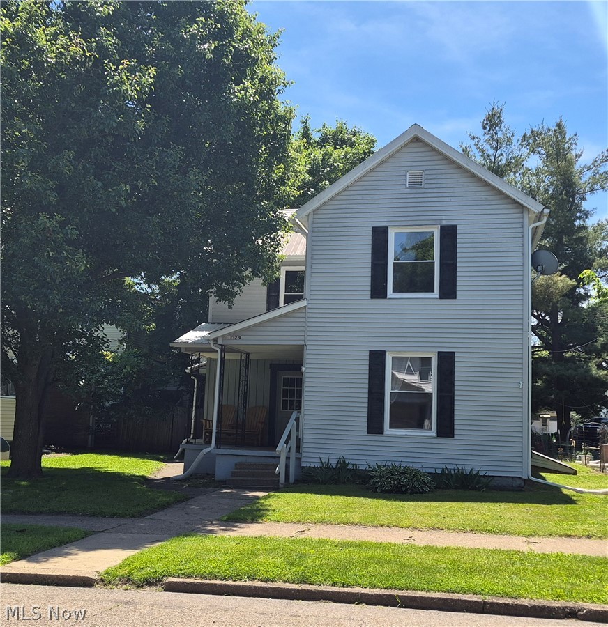 Coshocton OH, 1029 E Main Street