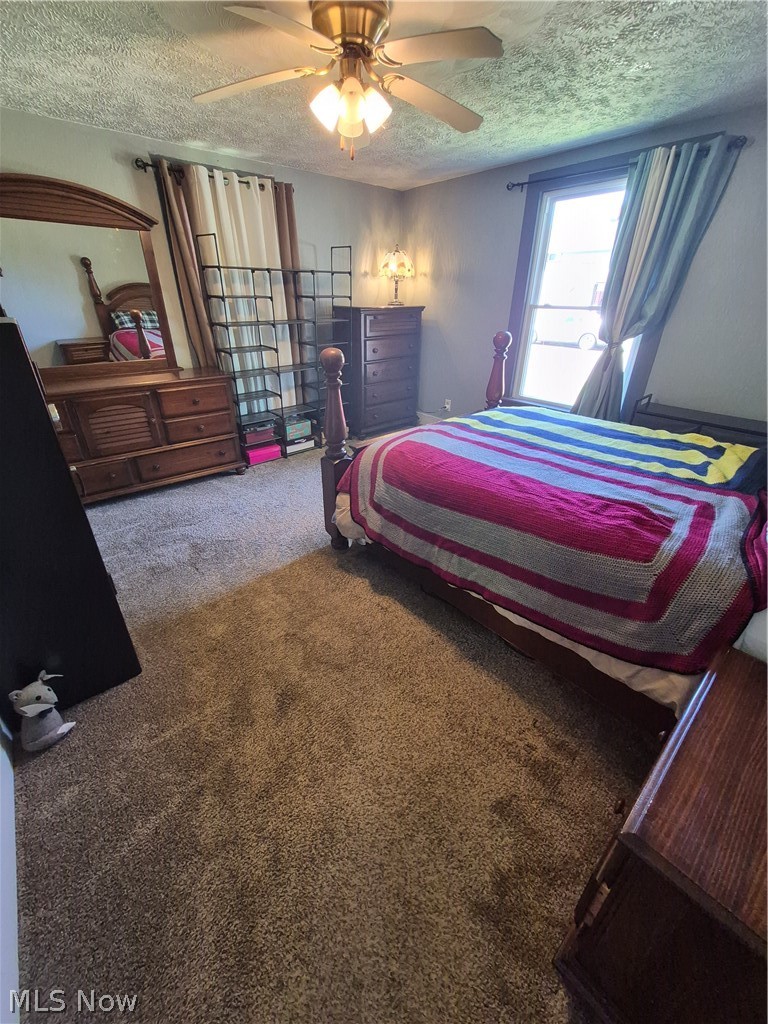 1029 E Main Street Coshocton OH 43812