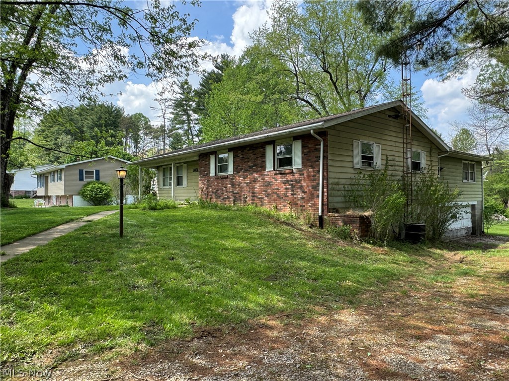 1651 N Trend Drive Zanesville OH 43701