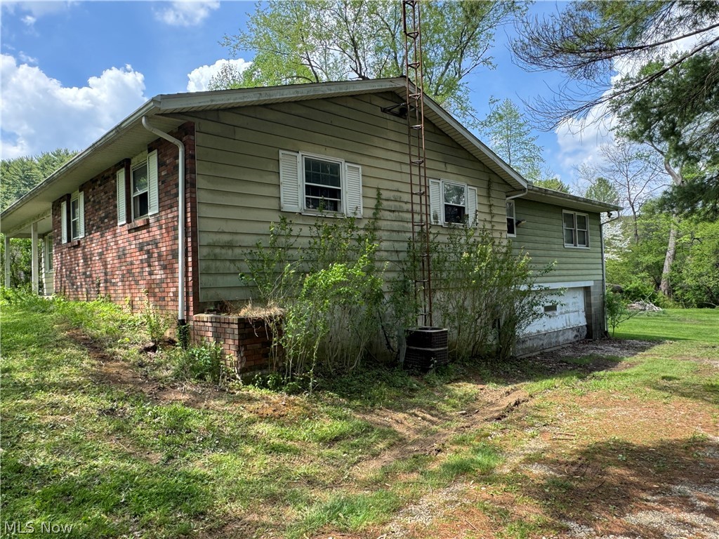 1651 N Trend Drive Zanesville OH 43701