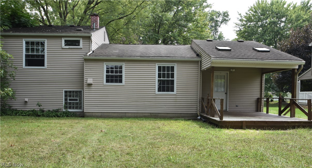 143 Camrose Drive Niles OH 44446