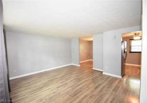 143 Camrose Drive Niles OH 44446