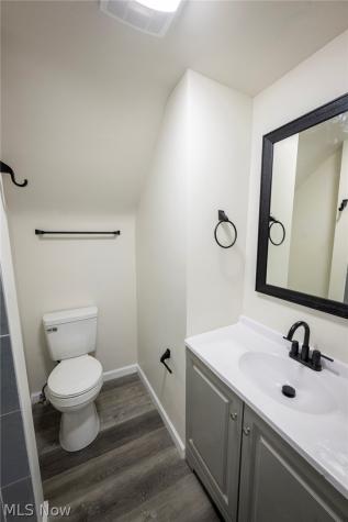 21101 Crystal Avenue Euclid OH 44123