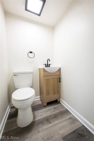 21101 Crystal Avenue Euclid OH 44123