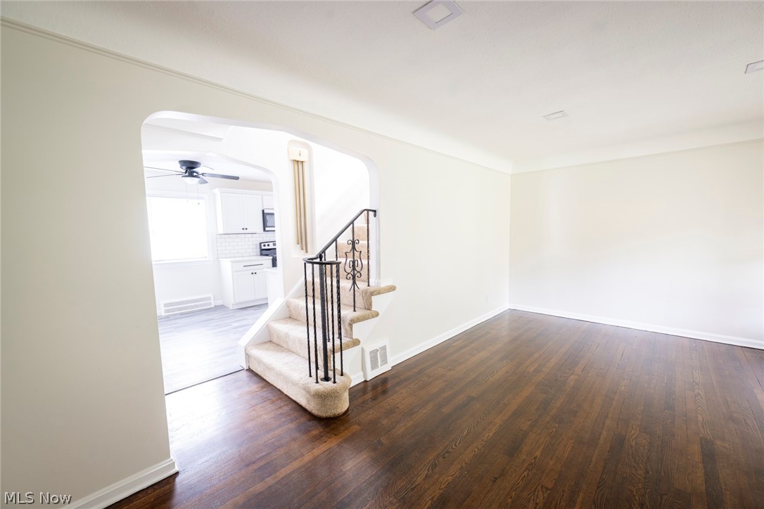 21101 Crystal Avenue Euclid OH 44123