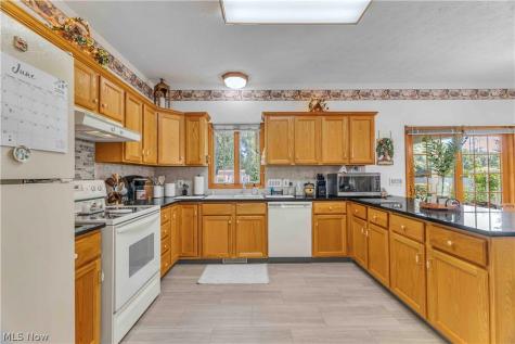 34897 Shawn Drive North Ridgeville OH 44039