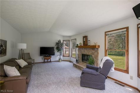 1424 Timbertop Drive Tallmadge OH 44278