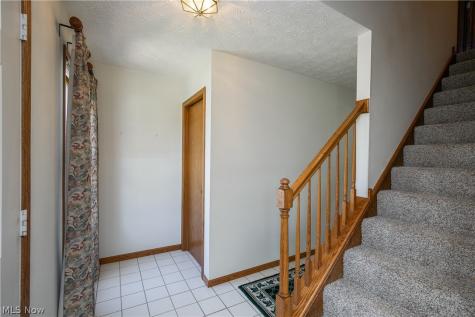 1424 Timbertop Drive Tallmadge OH 44278