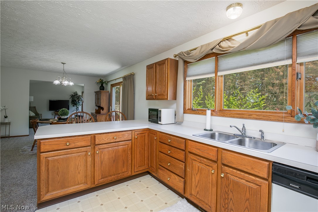 1424 Timbertop Drive Tallmadge OH 44278