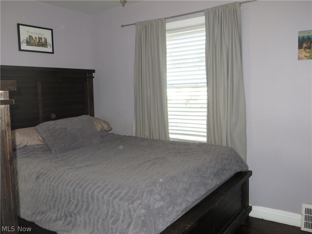 4347 Redding Road Cleveland OH 44109