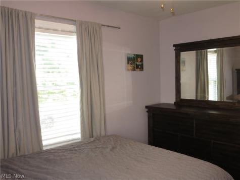 4347 Redding Road Cleveland OH 44109