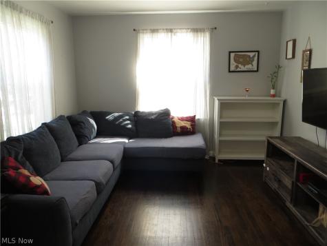 4347 Redding Road Cleveland OH 44109