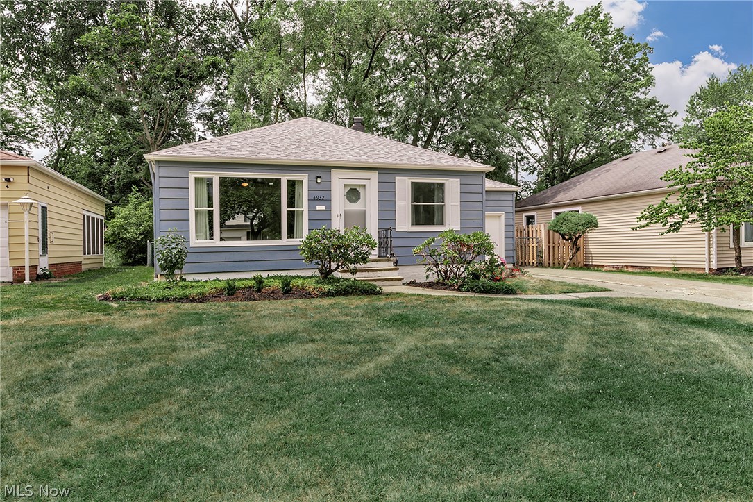 4932 S Sedgewick Road Lyndhurst OH 44124