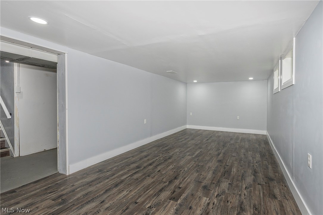 4932 S Sedgewick Road Lyndhurst OH 44124